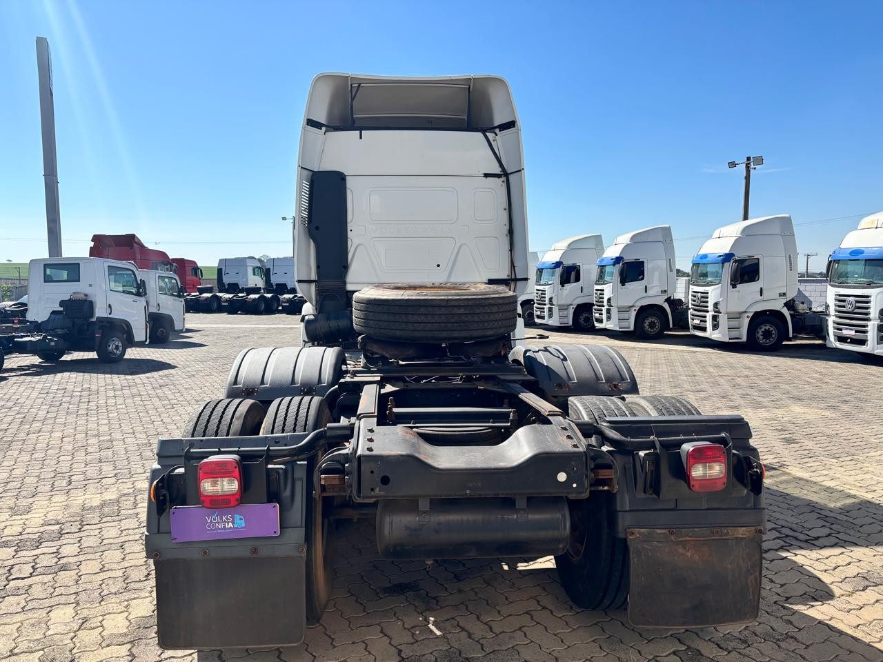 VOLKSWAGEN 25-360 Constel. 6x2 Tractor 2p (die)(E5) - foto 5