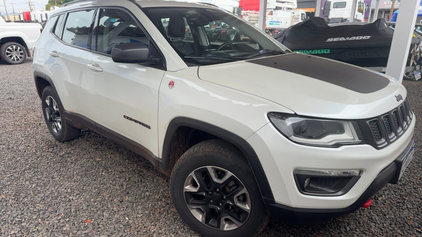Jeep COMPASS TRAILHAWK 2.0 4x4 Dies. 16V Aut. - foto 4