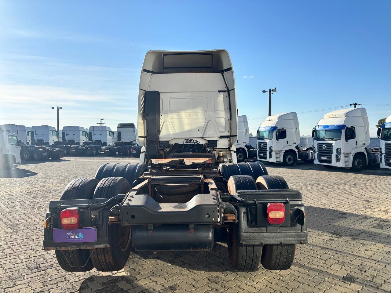 VOLKSWAGEN 25-360 Constel. 6x2 Tractor 2p (die)(E5) - foto 4