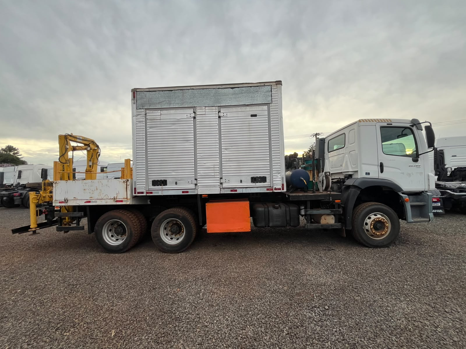 VOLKSWAGEN VOLKSWAGEN/26.280 CRM 6X4 - foto 5