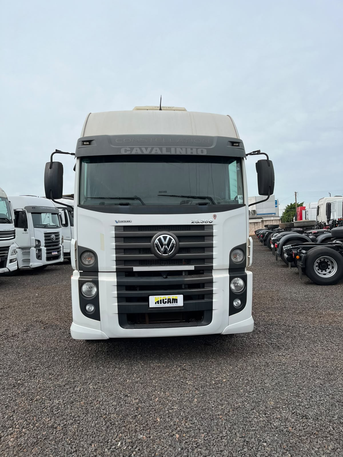 VOLKSWAGEN 25-360 CONSTEL. 6X2 TRACTOR 2P (DIE)(E5) - foto 2