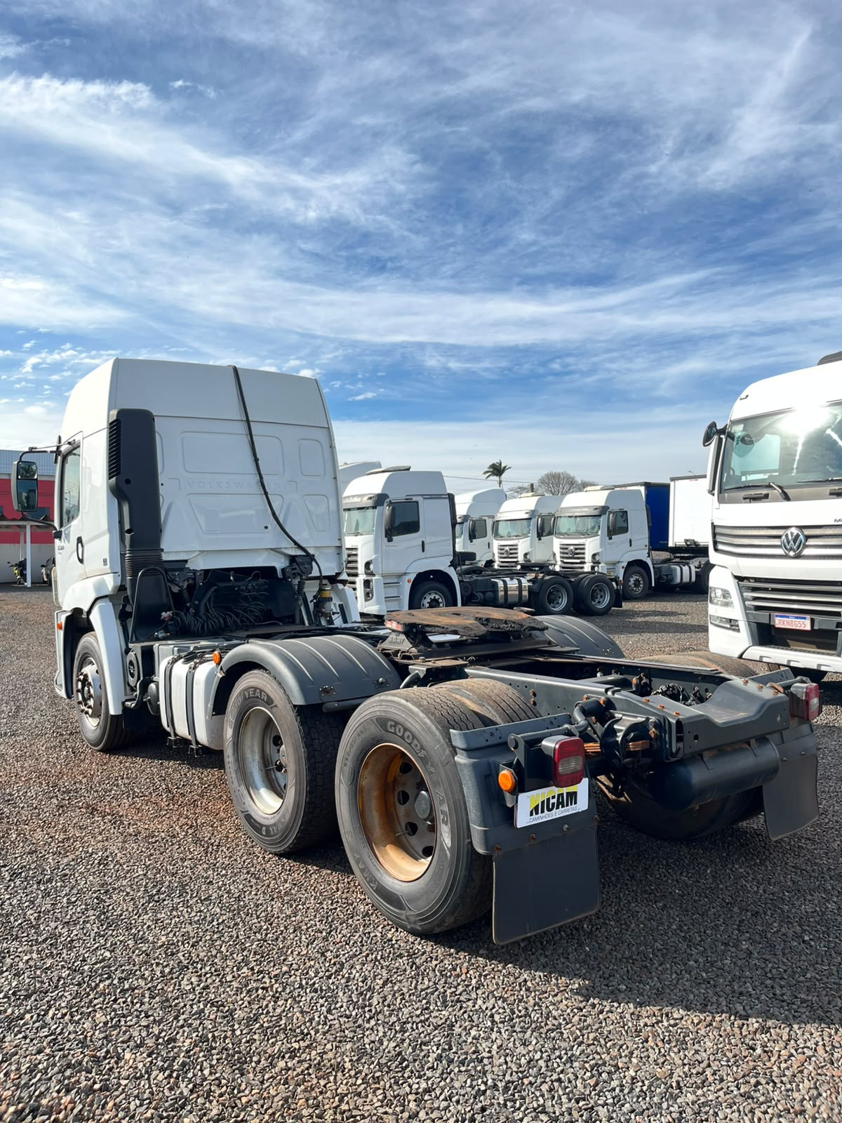 VOLKSWAGEN 25-360 CONSTEL. 6X2 TRACTOR 2P (DIE)(E5) - foto 7
