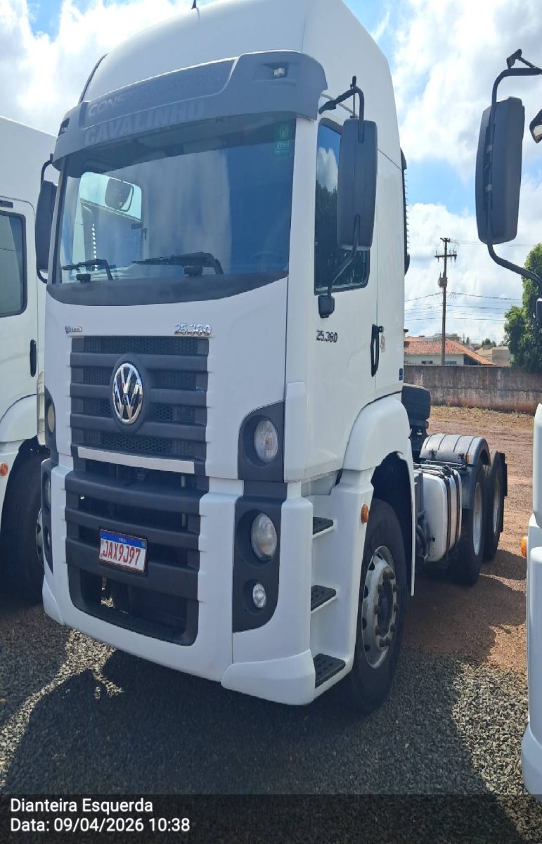VOLKSWAGEN 25-360 CONSTEL. 6X2 TRACTOR 2P (DIE)(E5) - foto 2
