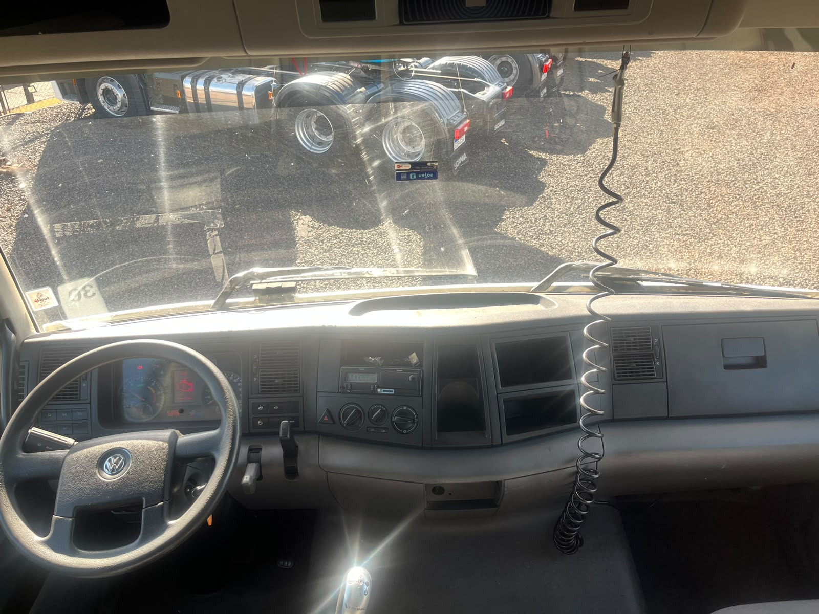 VOLKSWAGEN 19-360 CONSTELLAT. TRACTOR (DIESEL)(E5) - foto 4