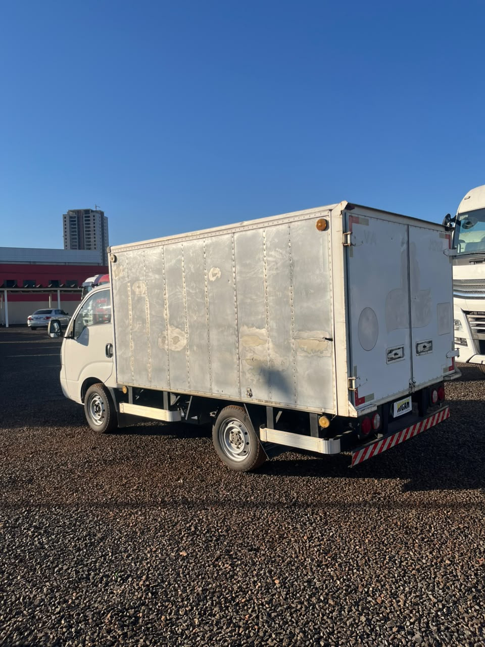 KIA KIA/UK2500 HD SC - foto 5
