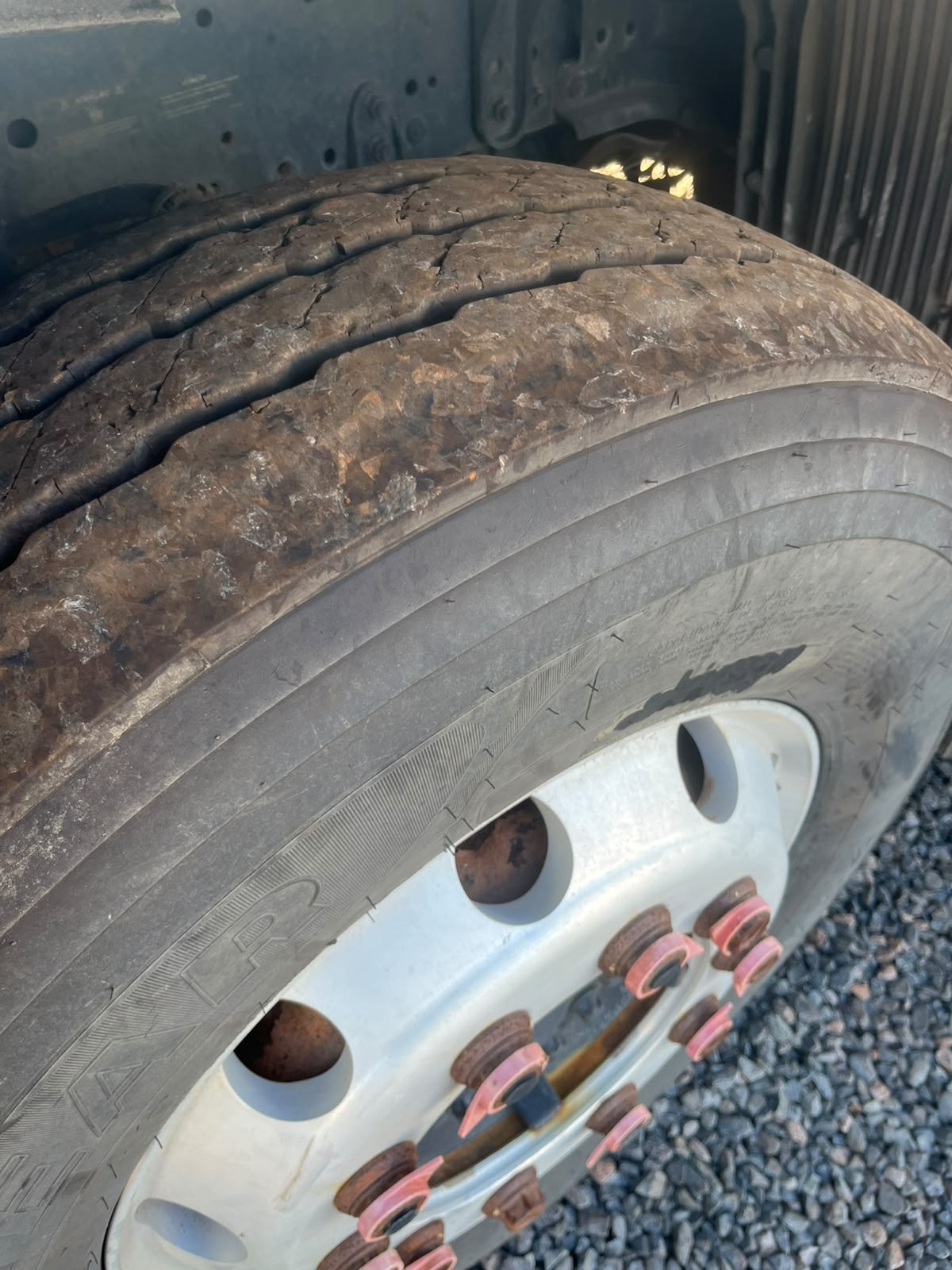 VOLKSWAGEN VOLKSWAGEN/29.520 METEOR 6X4 - foto 1
