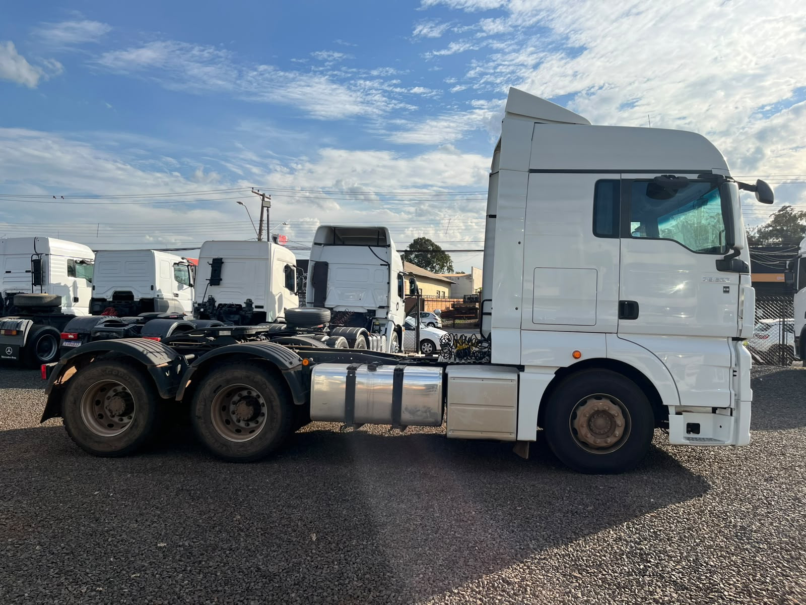 VOLKSWAGEN VOLKSWAGEN/29.520 METEOR 6X4 - foto 7