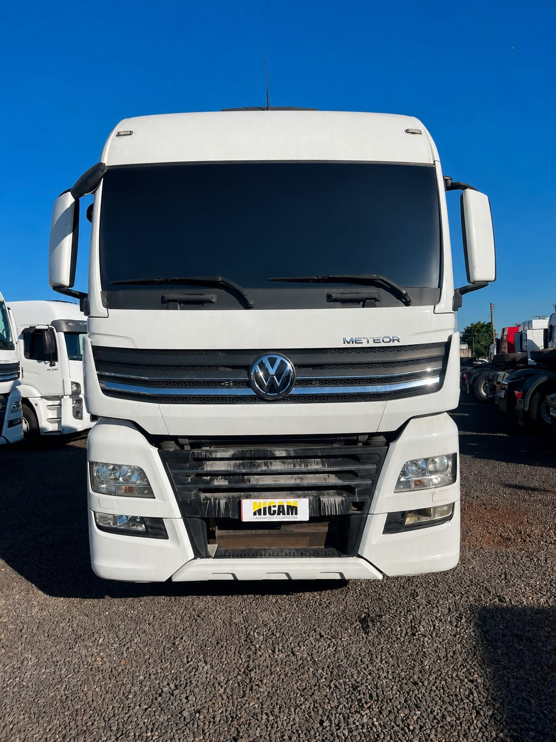 VOLKSWAGEN VOLKSWAGEN/29.520 METEOR 6X4 - foto 1