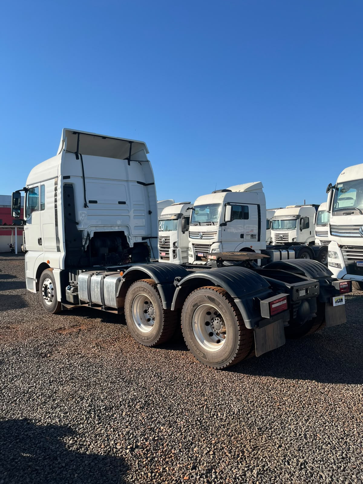 VOLKSWAGEN VOLKSWAGEN/29.520 METEOR 6X4 - foto 5