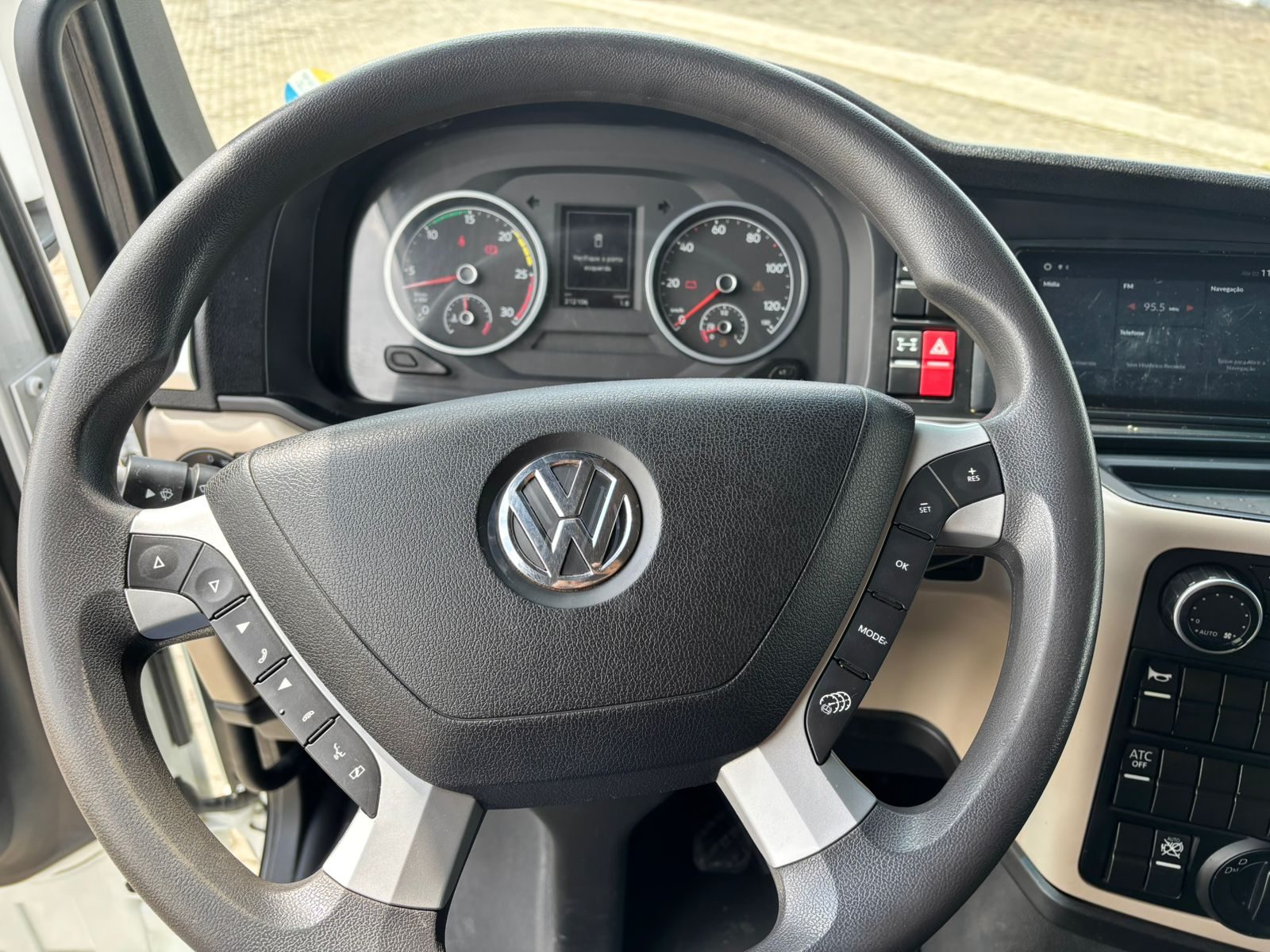 VOLKSWAGEN Meteor 29.530 6x4 2p (diesel)(E6) - foto 6